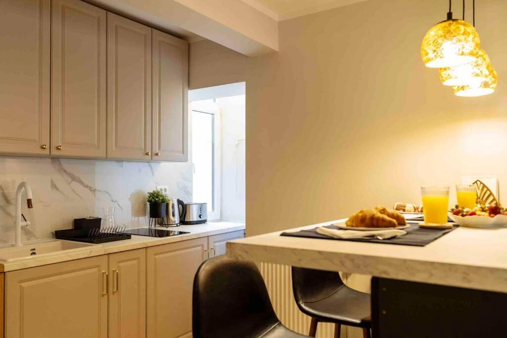 Appartement Stunning Views 2Br Intercontinental Flat à Bucarest Extérieur photo