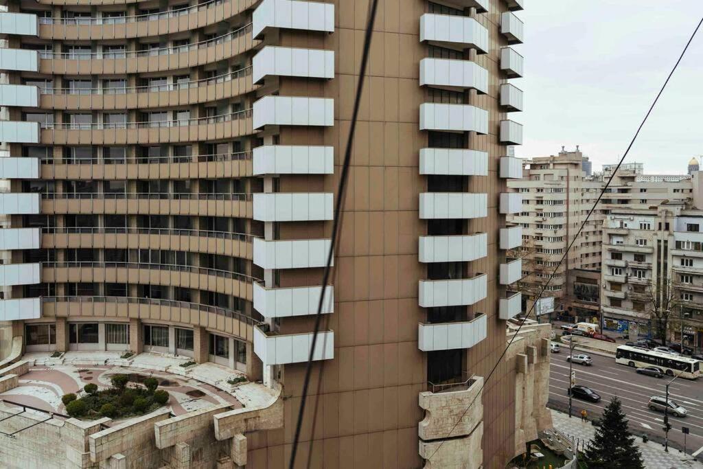 Appartement Stunning Views 2Br Intercontinental Flat à Bucarest Extérieur photo
